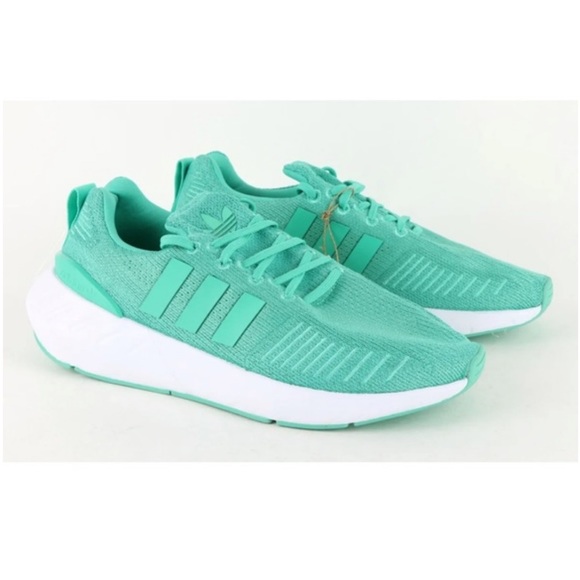 adidas Shoes - Adidas Originals Swift Run 22 Size 6
